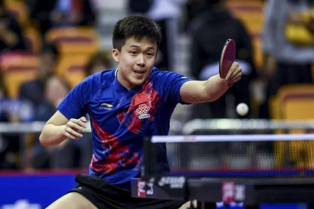 斩获银牌的 斩获银牌的