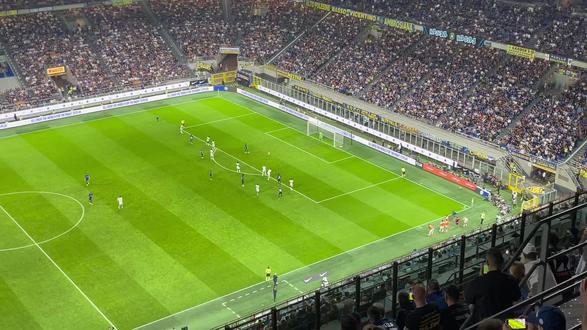 遭曼联拒绝 遭曼联拒绝